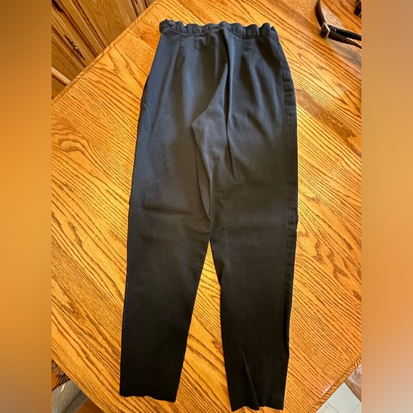 Ankle Cropped Pants - Picture 2 of 3
